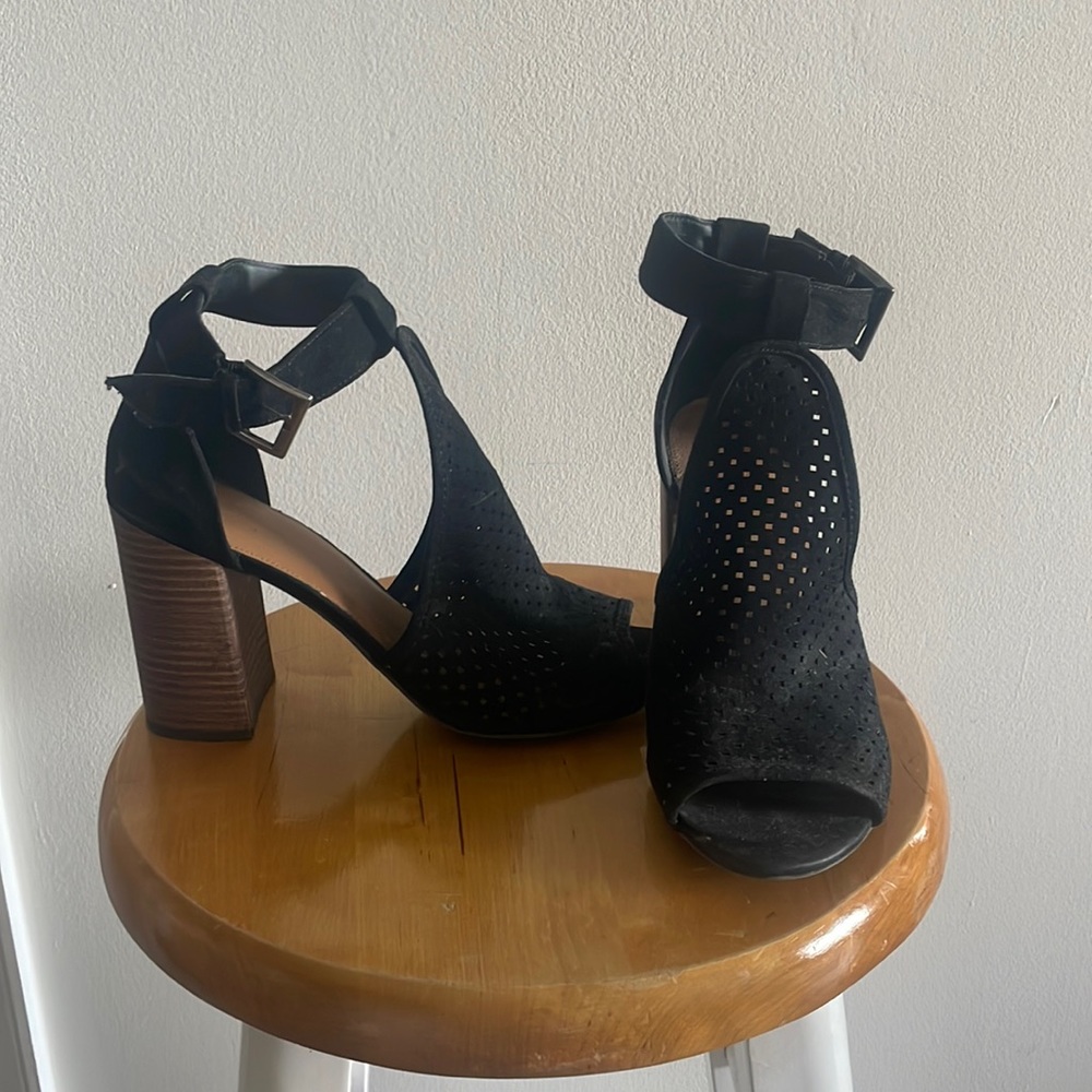 Size 8.5 Open Toe Booties